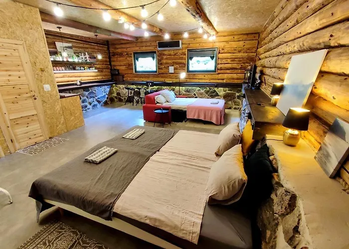 Self Check-in Rustic Next To Nature Reserve